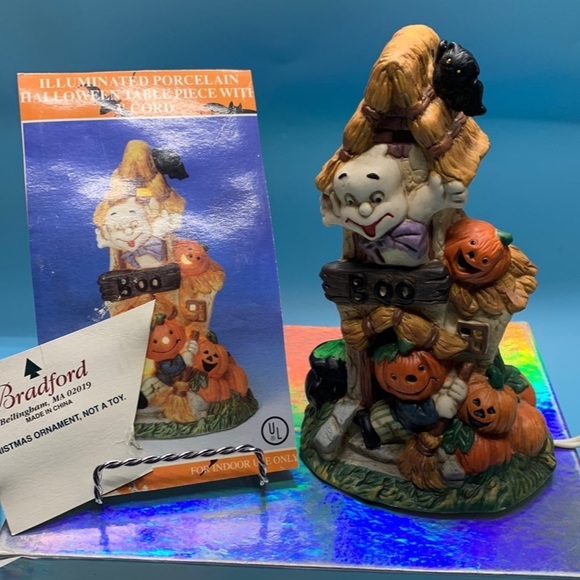 VTG Ting Shen Illuminated porcelain Halloween table piece with 3' cord - Picture 11 of 13